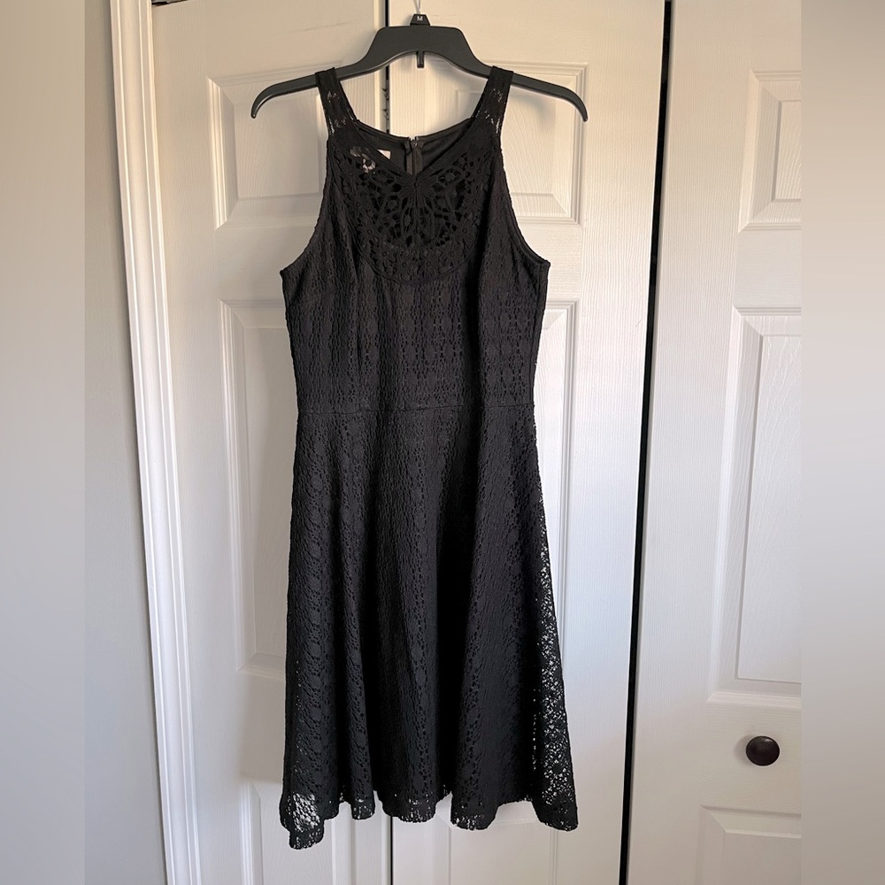 Dressbarn black lace dress crochet high neck formal little black dress 8 10 M